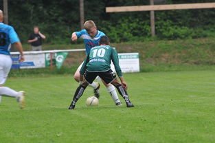 星空·综合体育-英超 VAR 后定位球战术变化及其应用效果，英超使用var